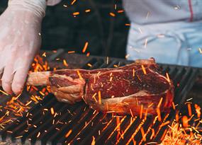 La ciencia del asado: Cómo preparar un sabroso bistec a la parrilla